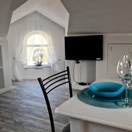 Charming Center Loft Apartment
